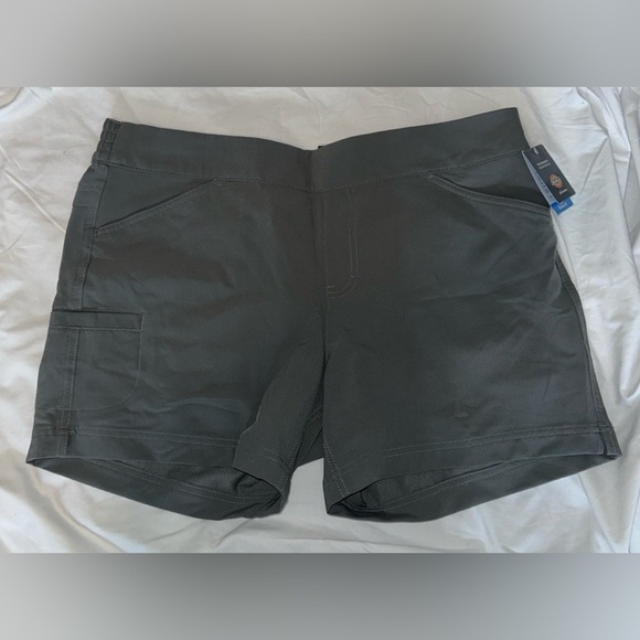 Women cooling temp iQ Shorts size 14 - Picture 1 of 3